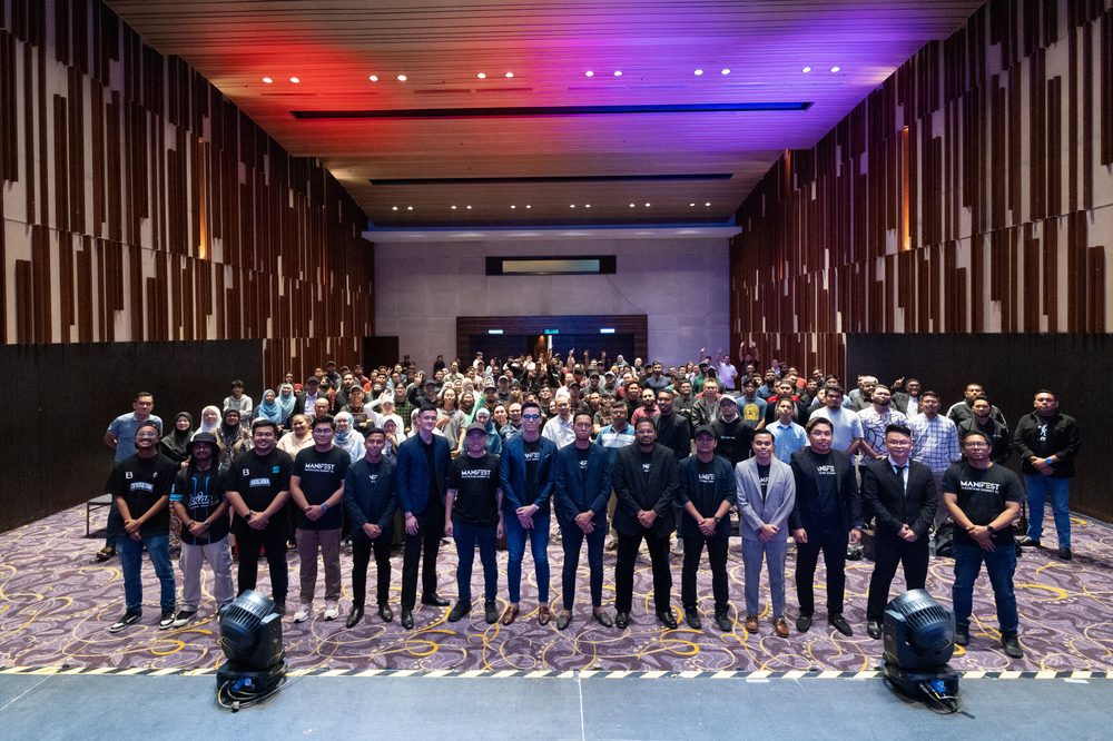 MANIFEST live event